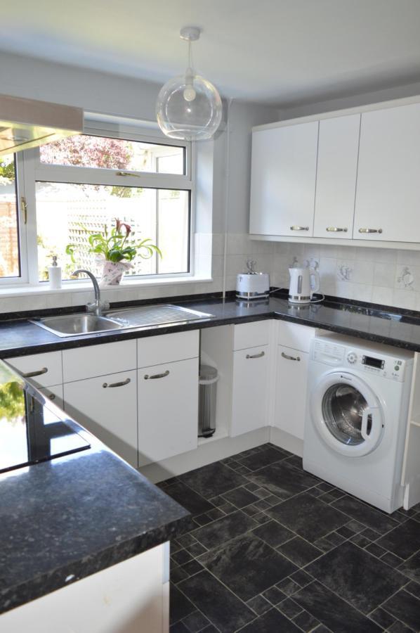 Cheerful 3 Bedroom Set In The Countryside Holiday home